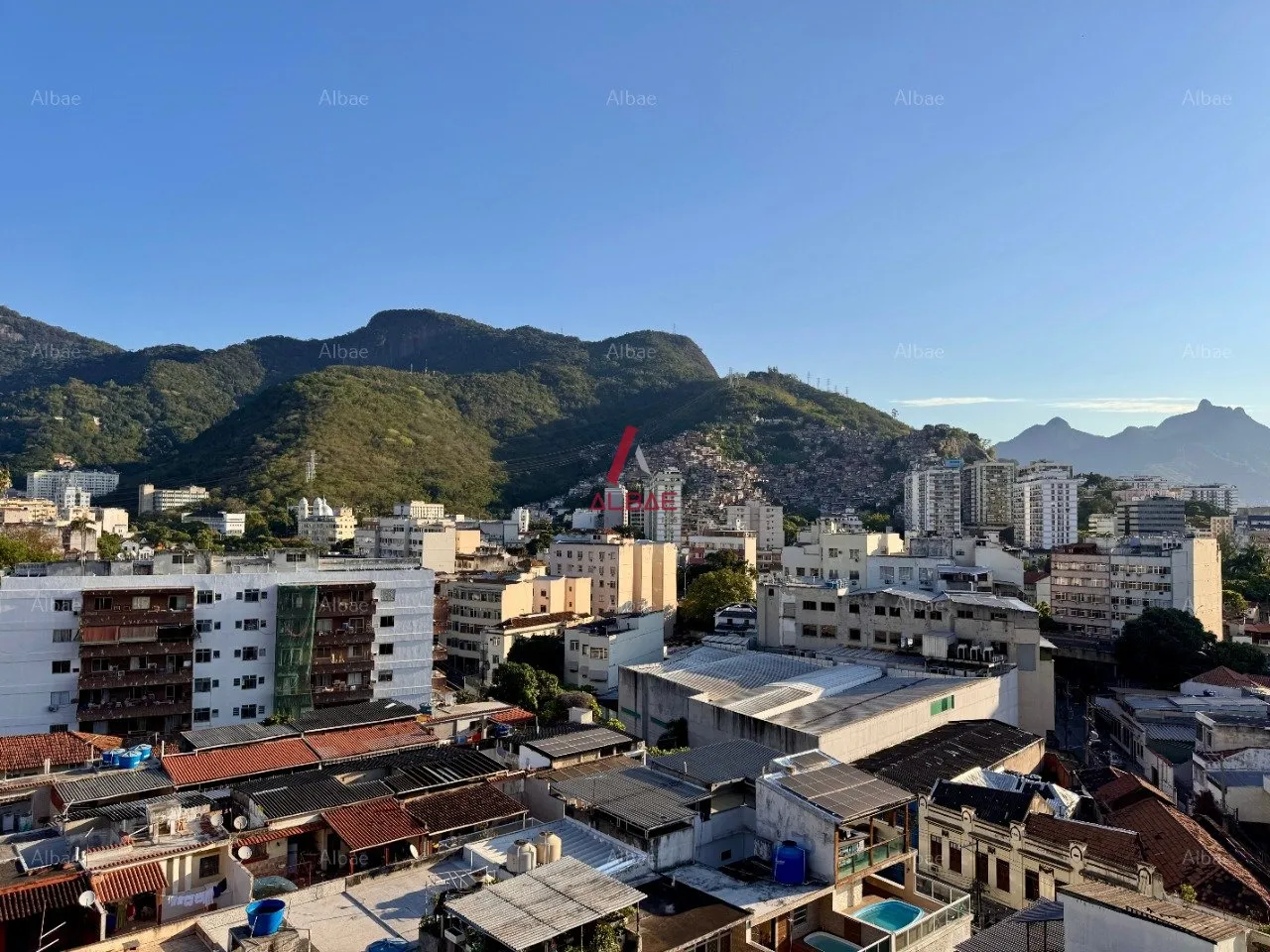 Apartamento com 2 quartos, 2 banheiros e varanda — photo 8