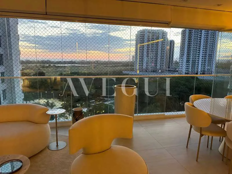 Apartment on the 6th floor with a glass-enclosed balcony — photo 22