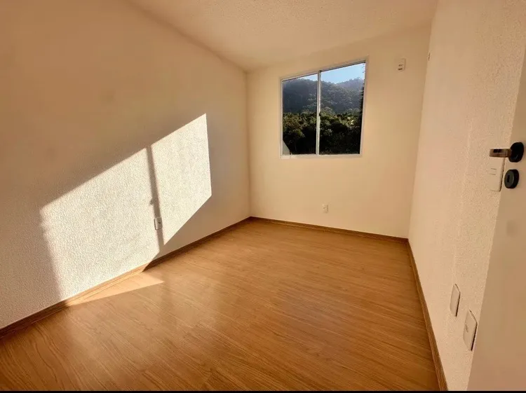 Apartamento de 2 quartos em condomínio com piscina — photo 7