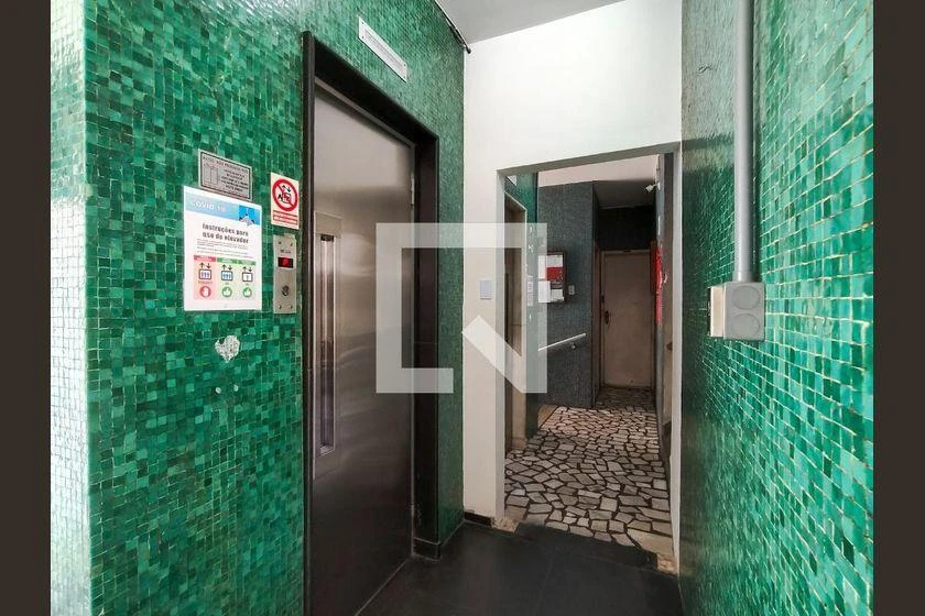 Квартира 69 м² із заскленим балконом та видом на гори — photo 48