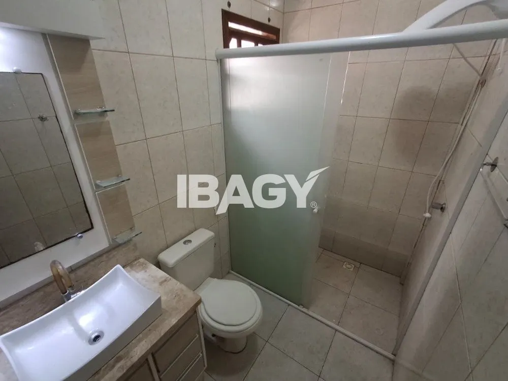 Casa de 4 dormitórios (1 suíte) com 182 m² e 2 vagas — photo 10