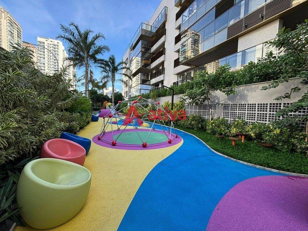 Furnished garden apartment with 81 m², 2 bedrooms and 2 parking — photo 48