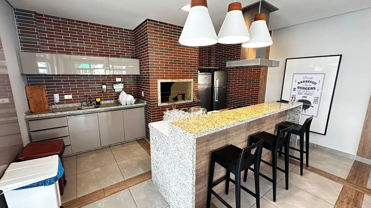 2-bedroom apartment with a home office — photo 38