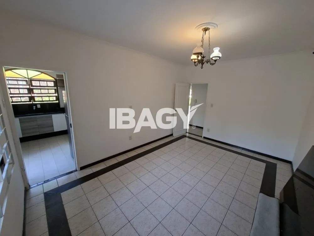 Furnished house with 5 bedrooms and gas kitchen — photo 27