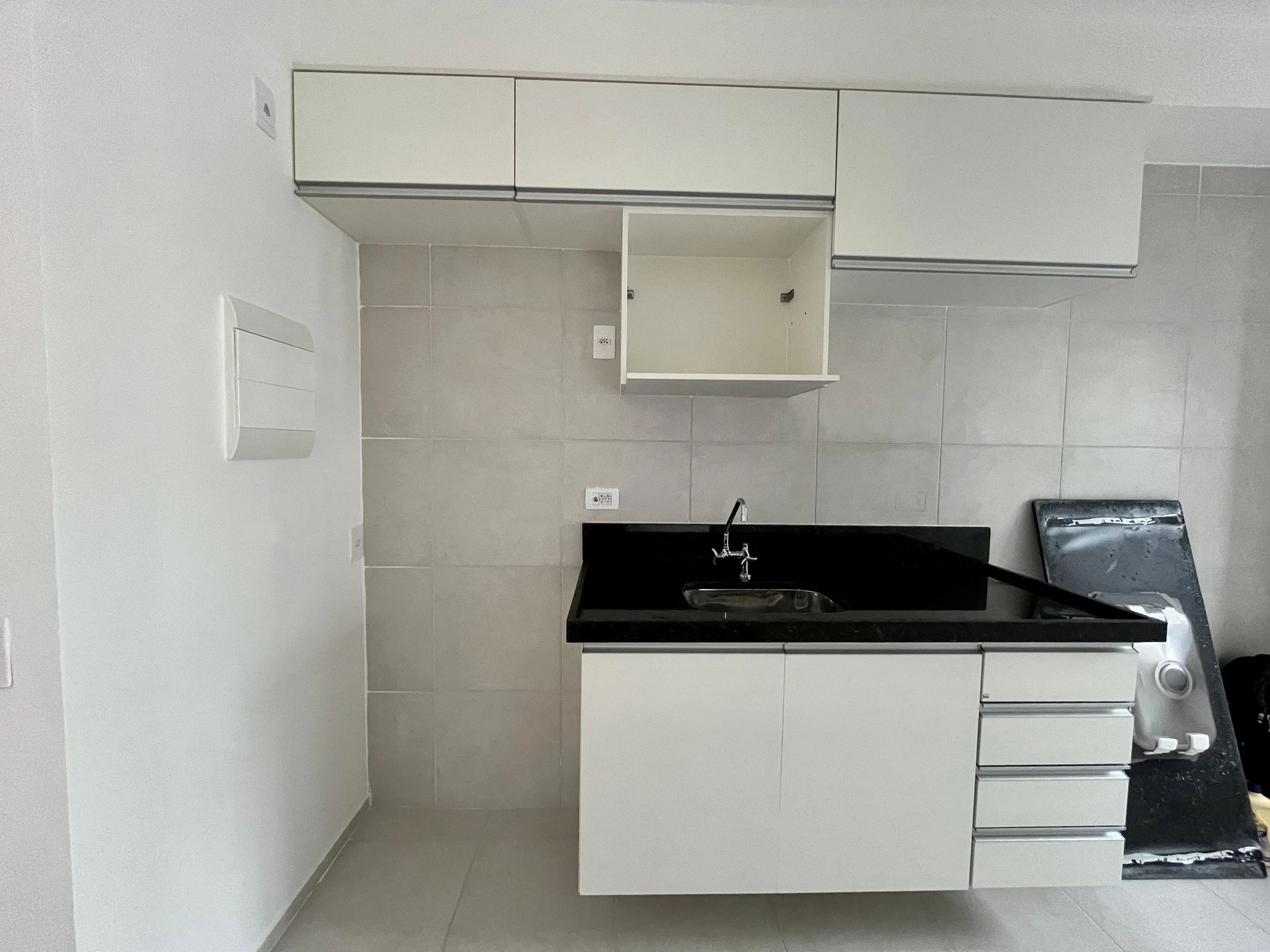 Wood or laminate floors in a 2-bedroom apartment, 45 m² — photo 6