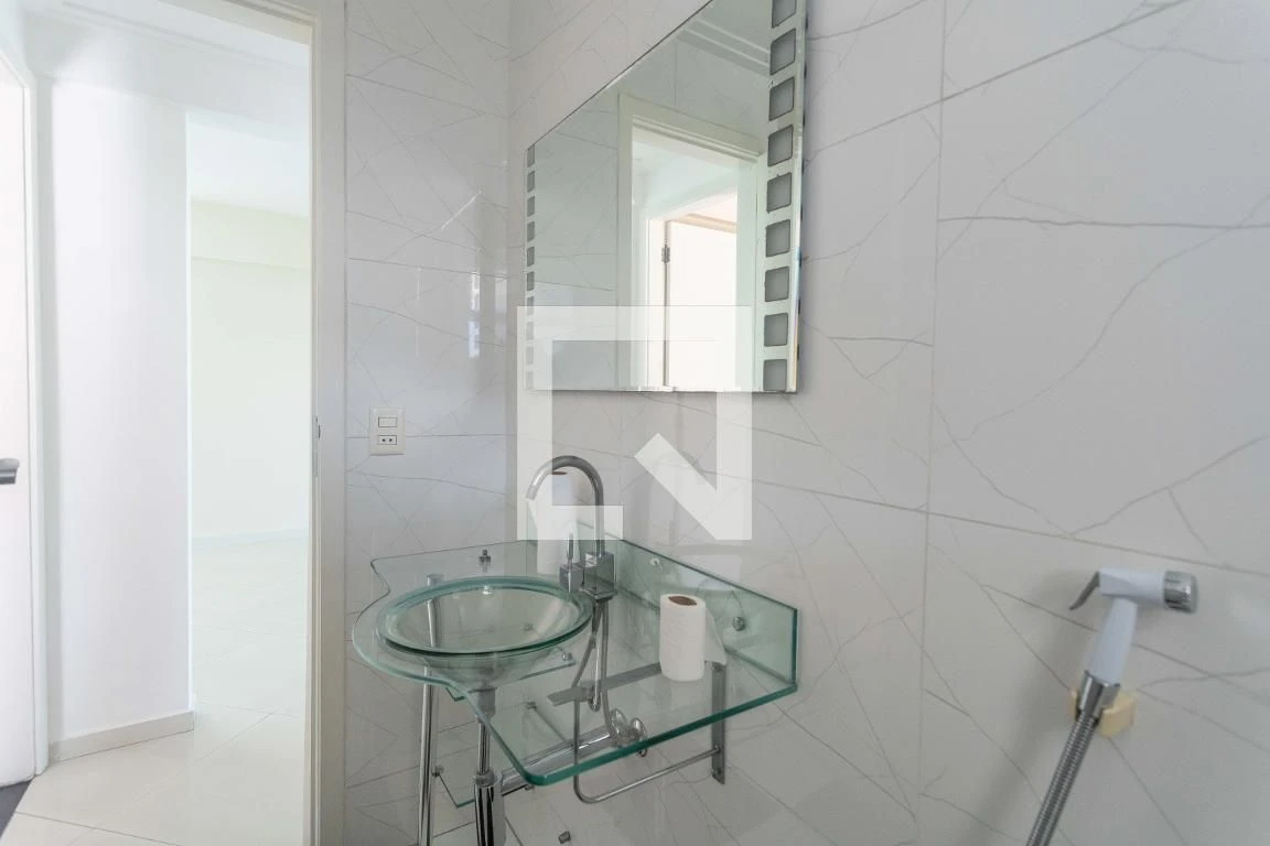 1-bedroom apartment with balcony and private BBQ grill — photo 33
