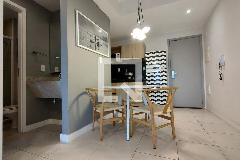 Apartamento mobiliado de 1 quarto com sacada — photo 27