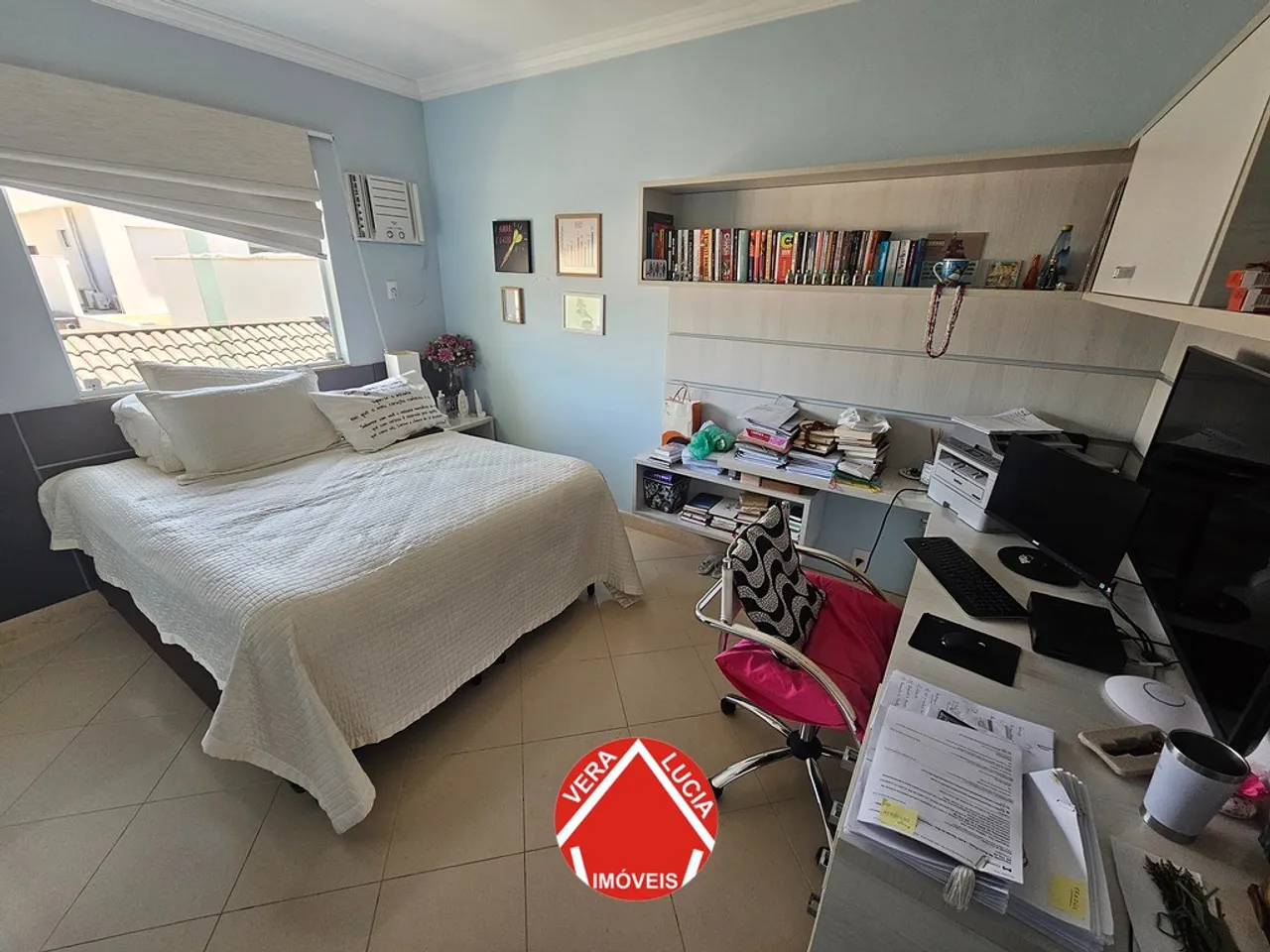Furnished house with 5 bedrooms and open-plan kitchen — photo 20