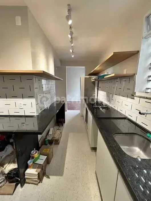 Wood or laminate floors in a 2-bedroom apartment, 70 m² — photo 7
