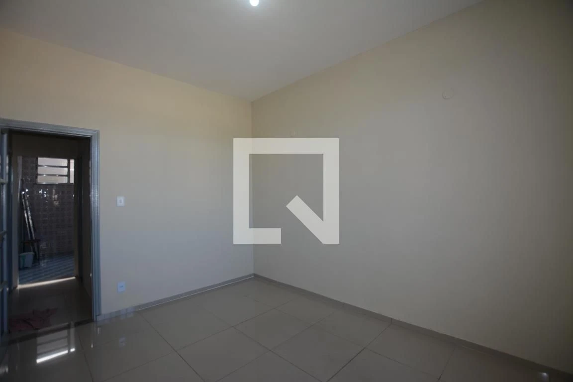 Apartamento com 2 quartos, 1 banheiro e 1 vaga — photo 21