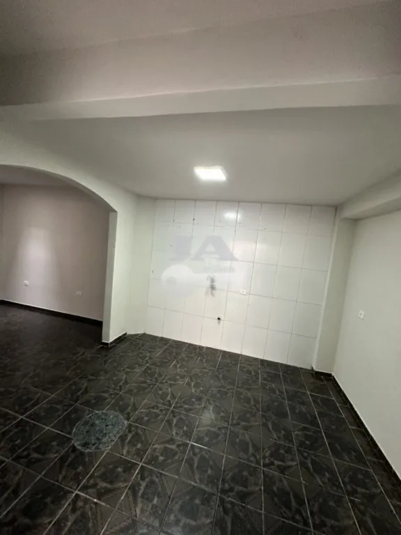 House for rent with 2 bedrooms and 1 bathroom, 105 m²