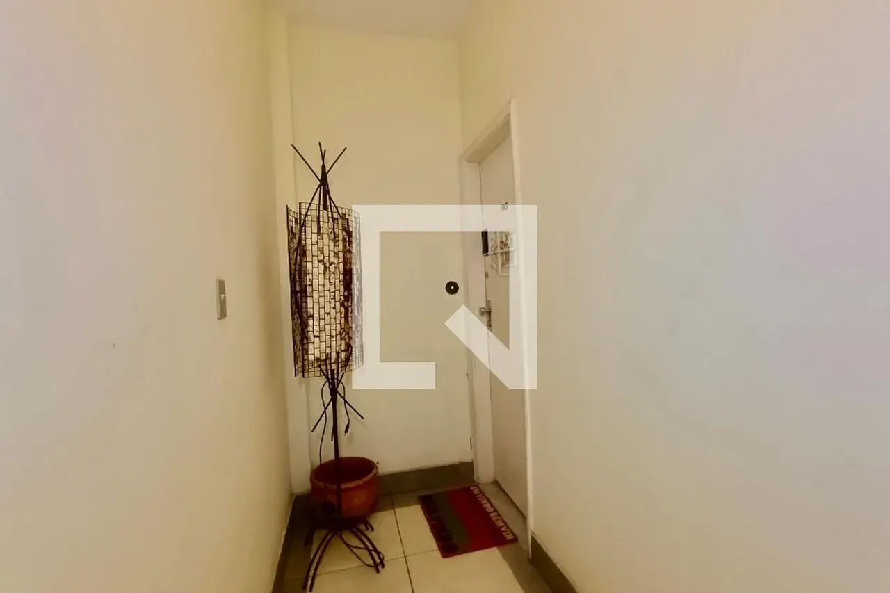 Home office in a 2-bedroom apartment, 90 m² — photo 52