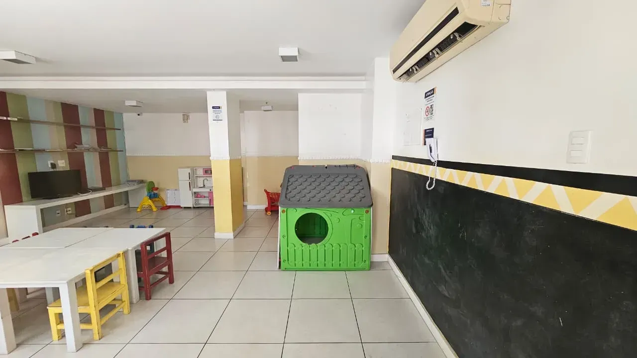 3-bedroom apartment with 2 bathrooms and parking spot — photo 4
