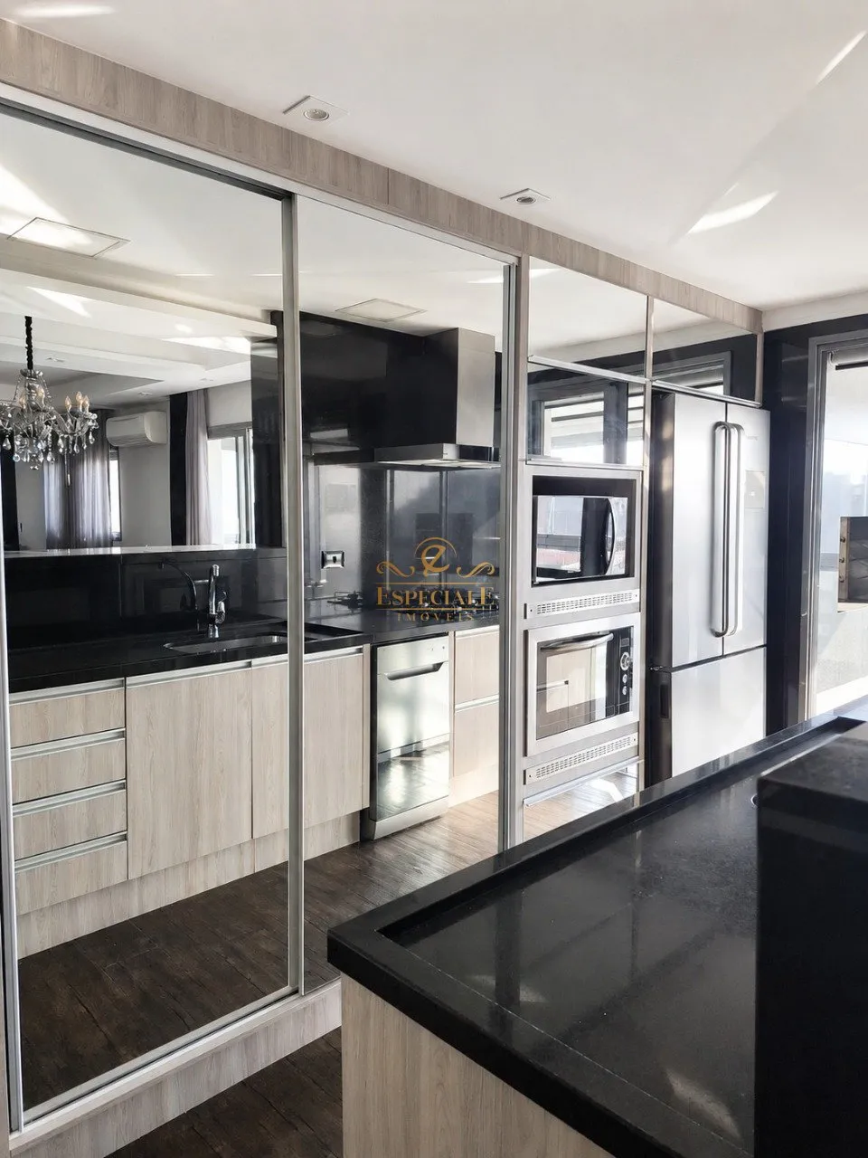 Furnished apartment with 3 bedrooms and integrated kitchen — photo 2