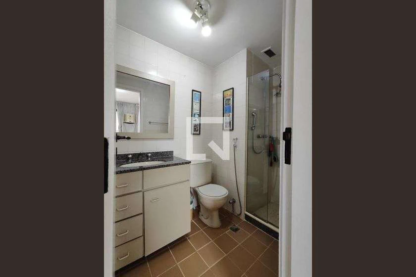 Мебльована квартира 74 м² з 2 спальнями-сюїтами — photo 4