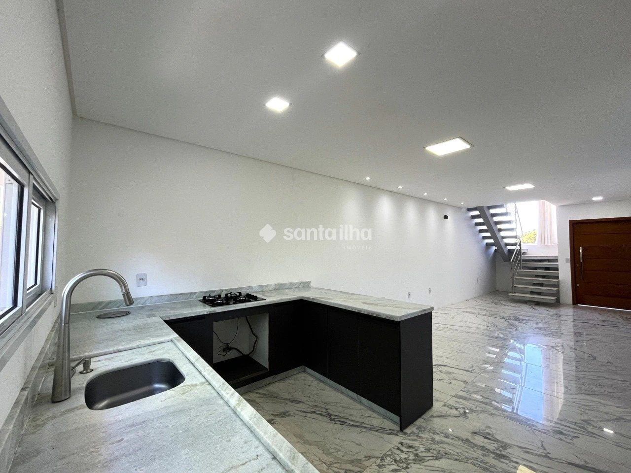 Будинок 140 м² з власним барбекю та пральною машиною — photo 9