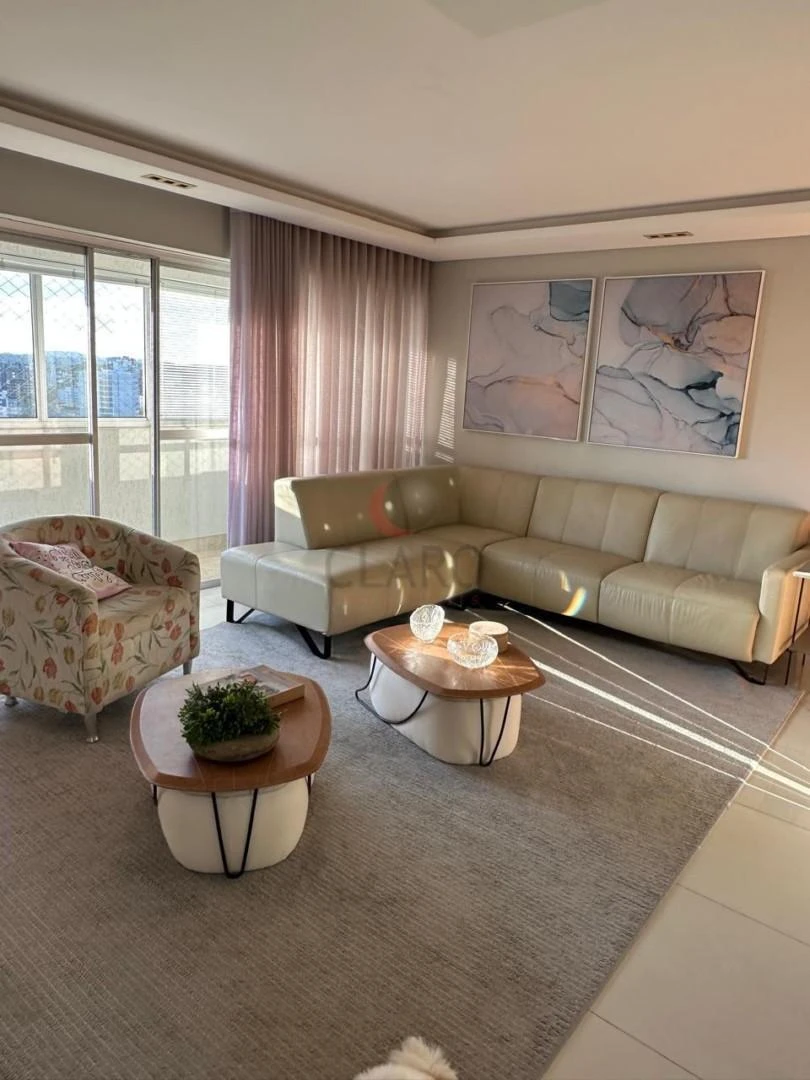 Floor-to-ceiling windows in a 3-bedroom apartment, 46 m² — photo 5