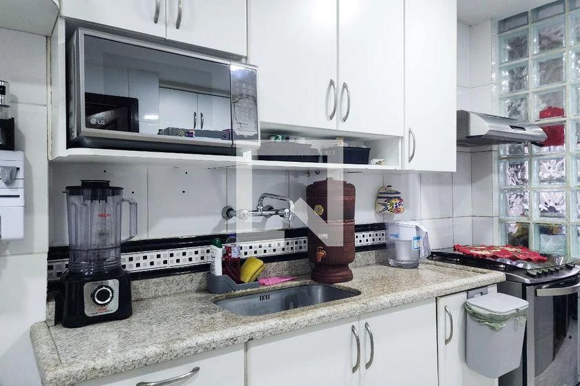 Furnished 100 m² apartment with 2 bedrooms and balcony — photo 15