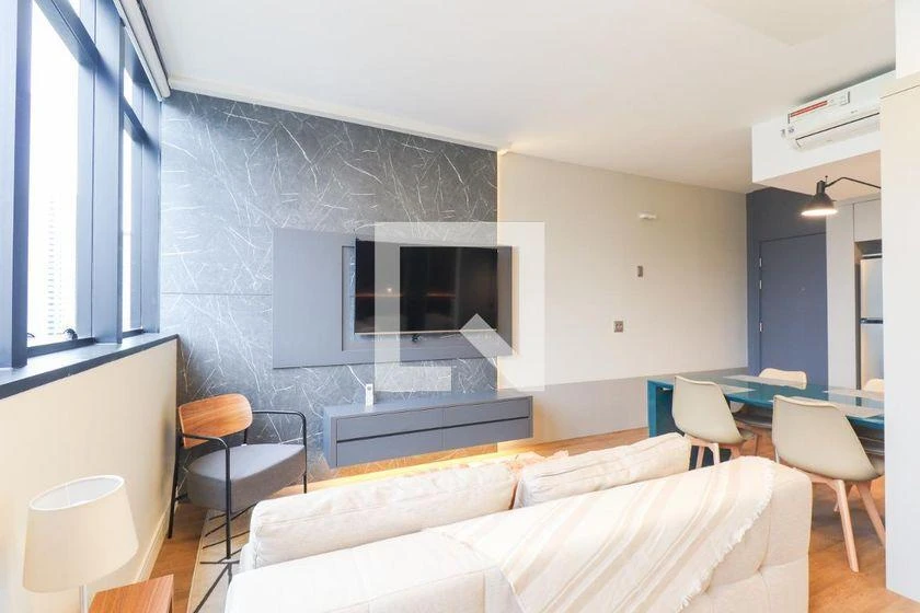 Furnished 1-bedroom apartment with open-plan kitchen — photo 10