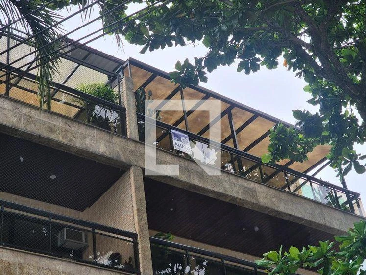 Furnished apartment, 180 m², with a glass-enclosed balcony — photo 46