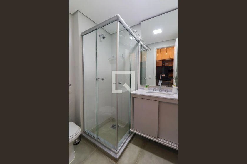 Furnished studio, 17 m², with a glass-enclosed balcony — photo 40