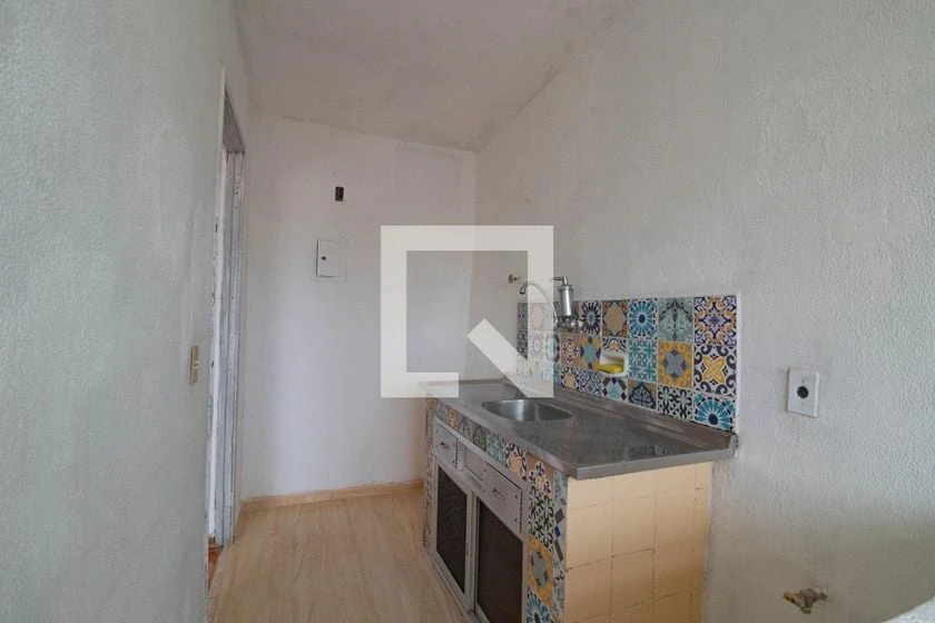 2-bedroom apartment with a gas stove and balcony — photo 4