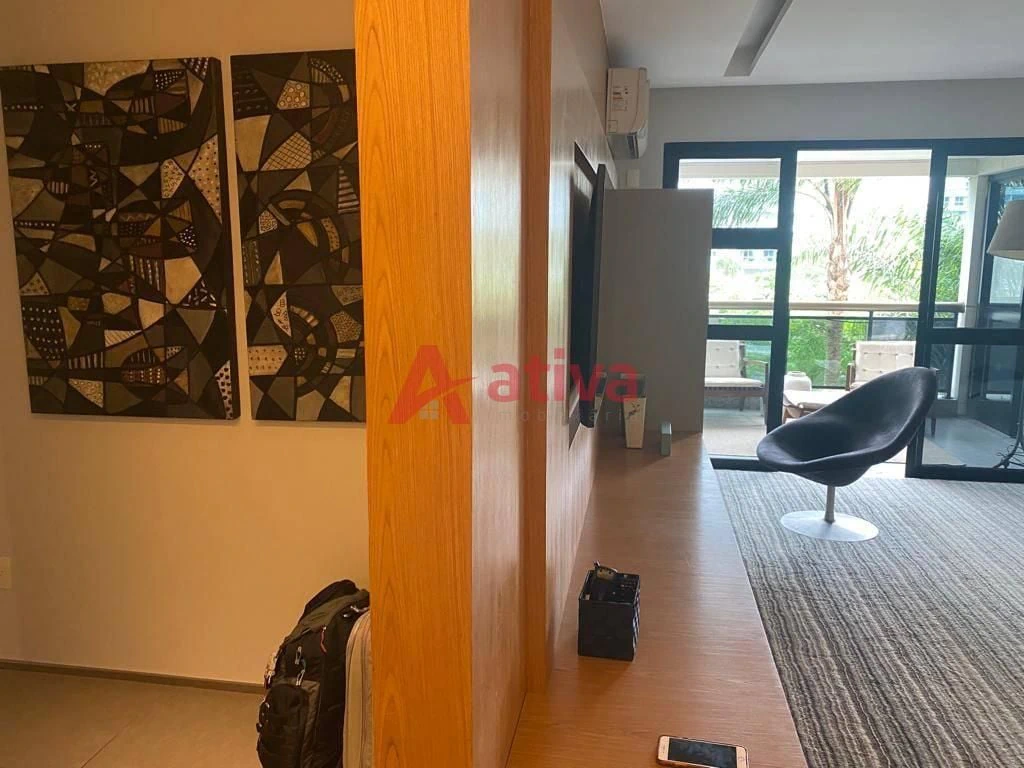 Apartamento de 2 quartos com suíte e 104 m² — photo 8