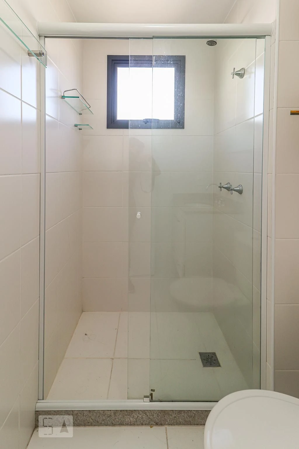 Apartamento sem mobília com 3 quartos e cozinha a gás — photo 51