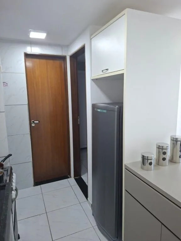 Furnished 1-bedroom apartment with balcony — photo 8
