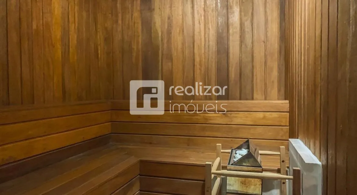Casa mobiliada com 9 quartos e área externa privativa — photo 22