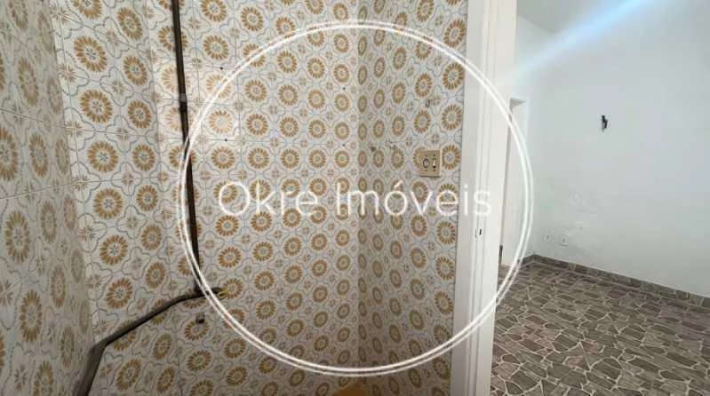 1-bedroom apartment with en-suite and closed kitchen — photo 9