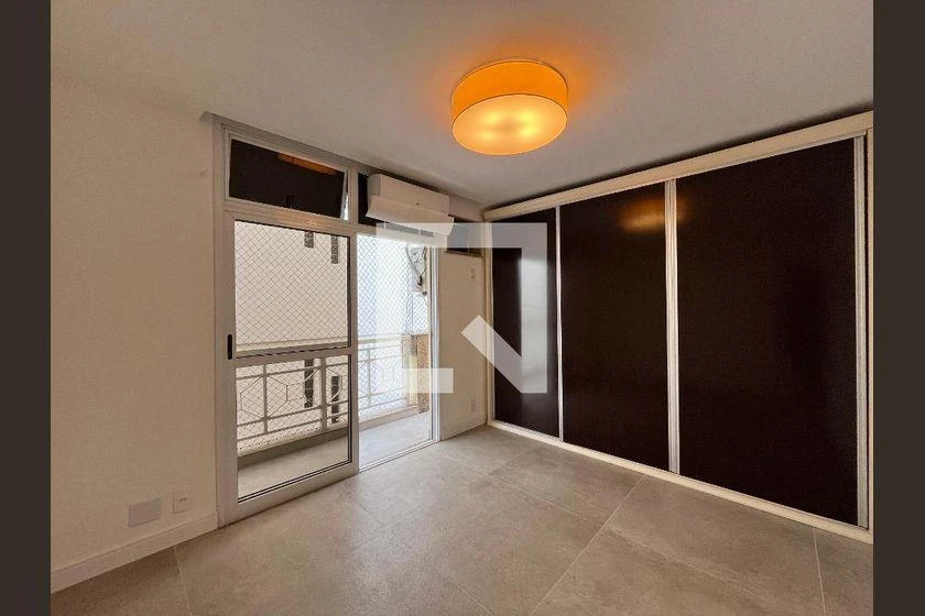 Washing machine in a 3-bedroom apartment, 101 m² — photo 17