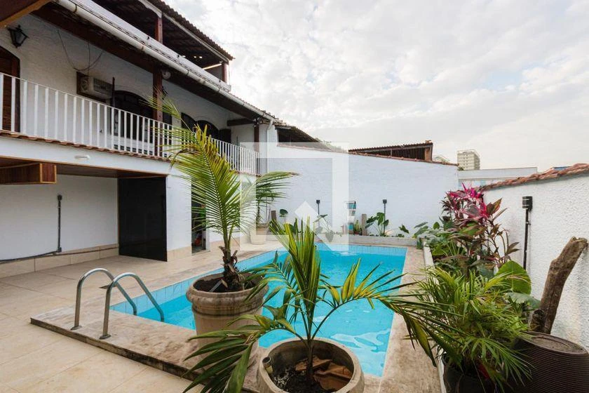 5-bedroom house with a mountain view in Rio de Janeiro — photo 19