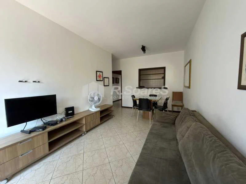 Apartamento mobiliado com 1 quarto e varanda — photo 2