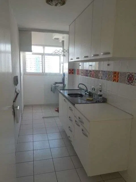 Apartamento de 68 m² con balcón con vidrio y 2 dormitorios — photo 6