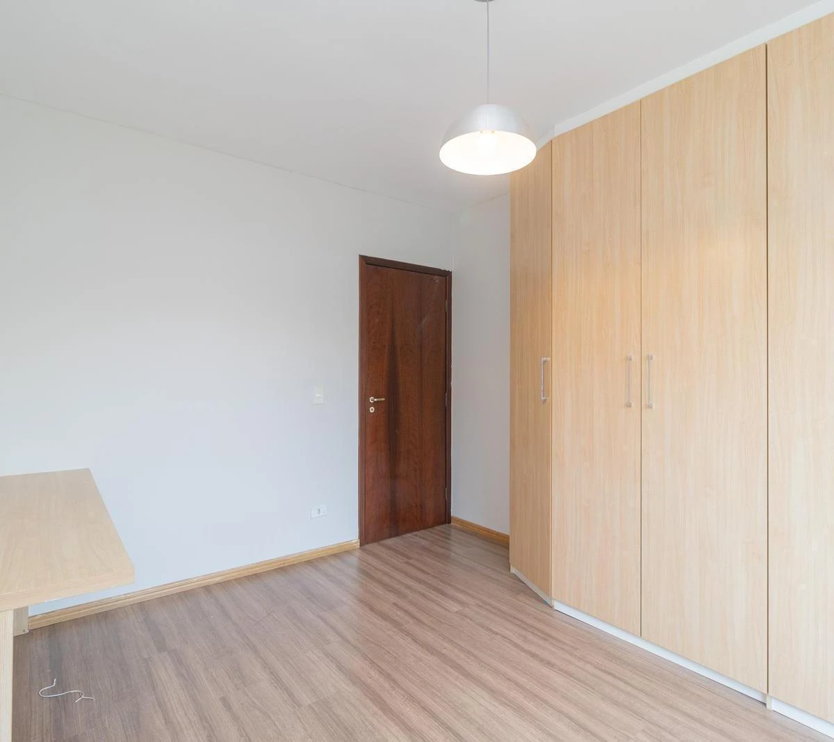 180 m² house with a home office and a bathtub — photo 14