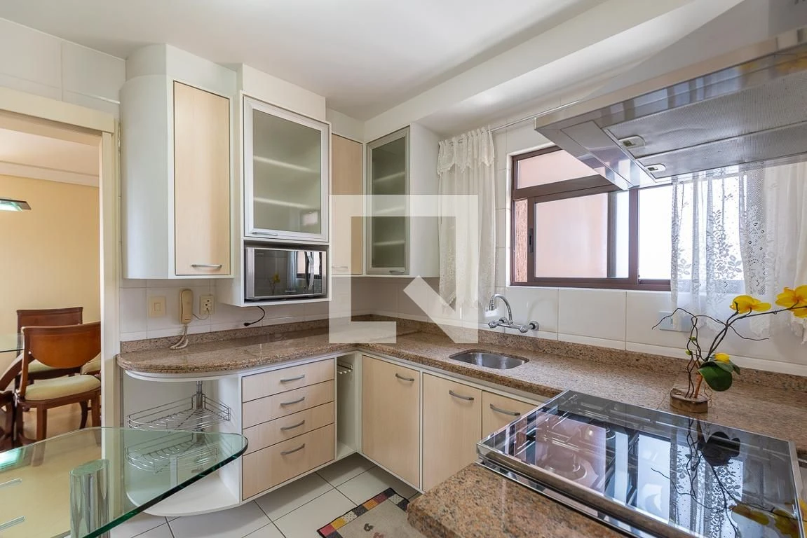 Furnished apartment, 130 m², with a jacuzzi — photo 56