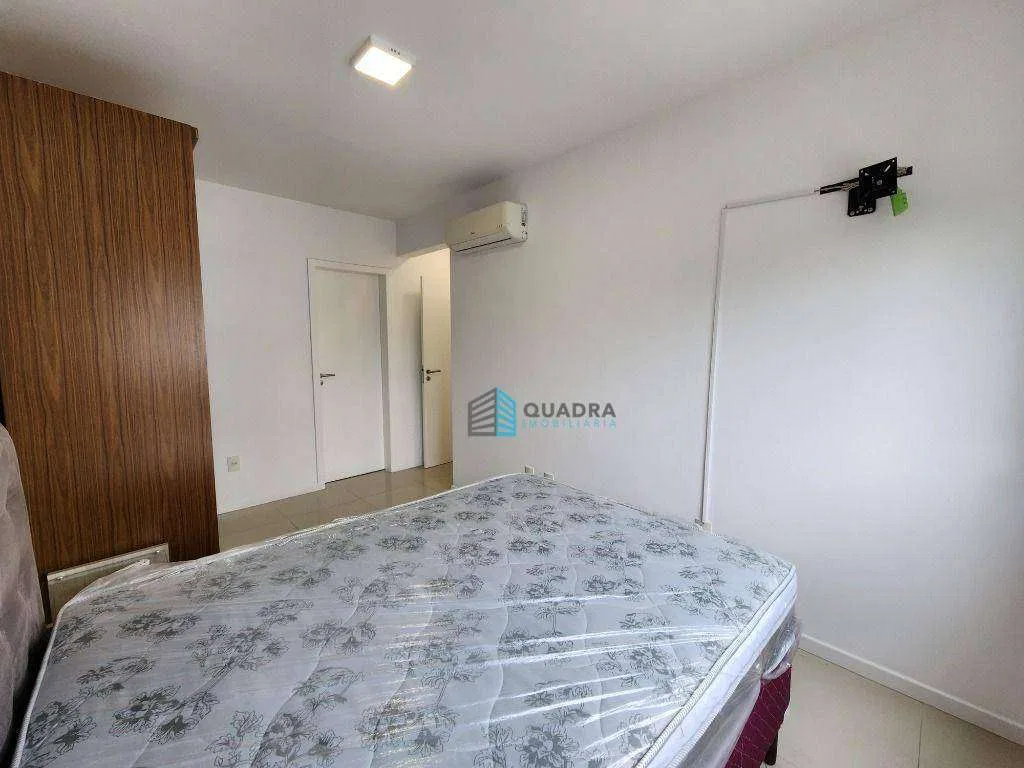 2-bedroom apartment with a home office in Florianópolis — photo 15