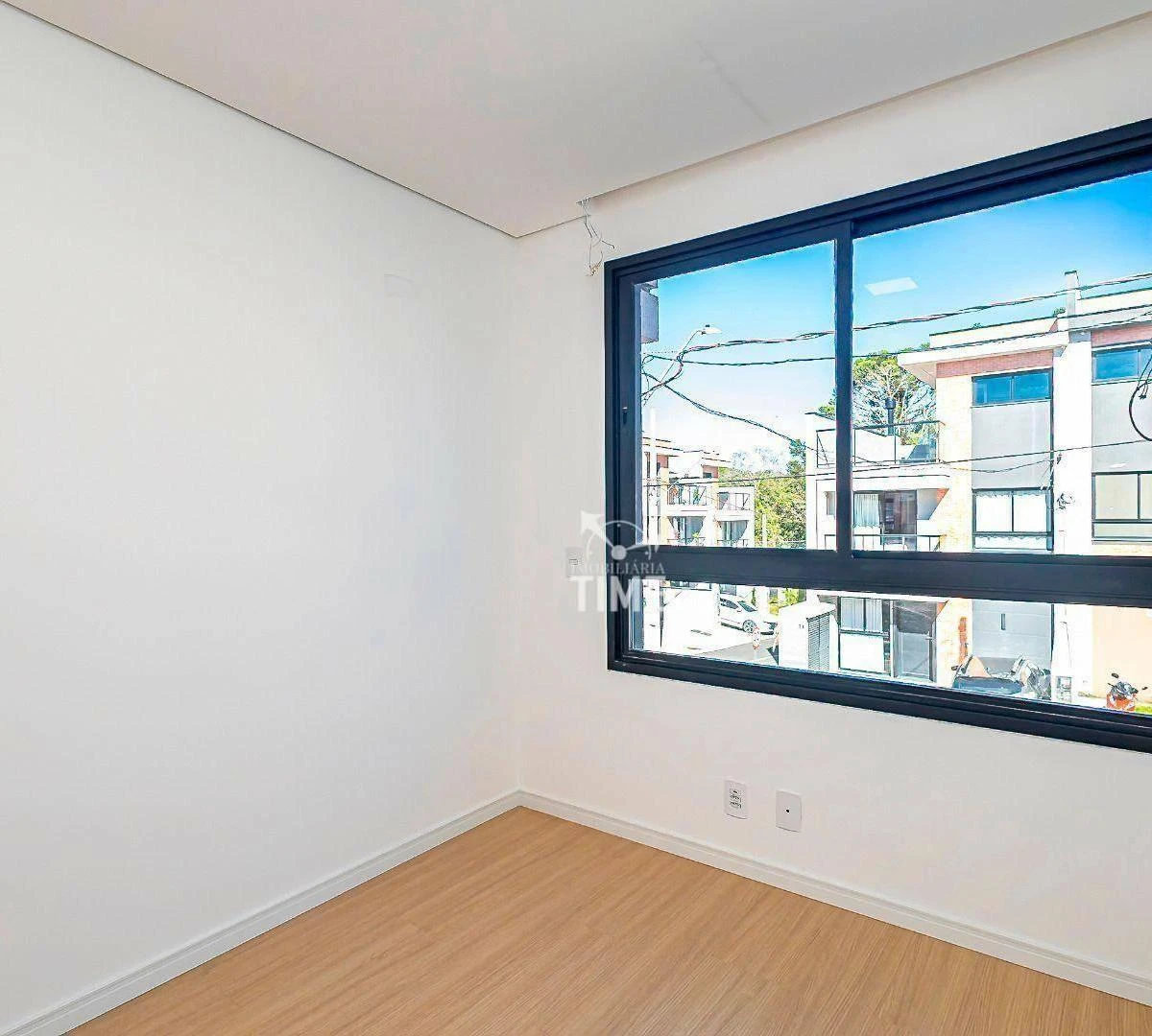130 m² townhouse with 3 bedrooms, 1 en-suite, 2 parking — photo 25