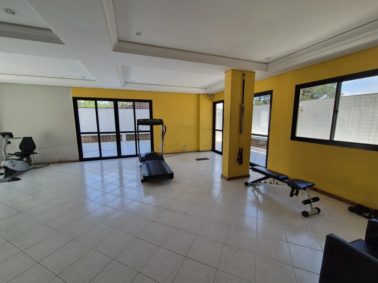1-bedroom apartment with open-plan kitchen — photo 11
