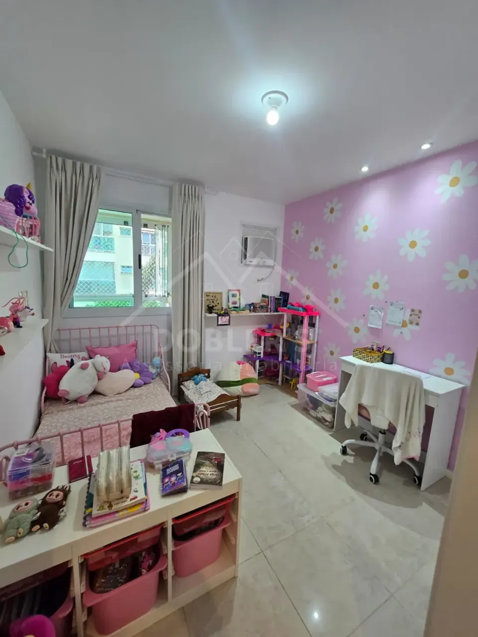 Apartamento mobiliado com 3 quartos e cozinha fechada — photo 2