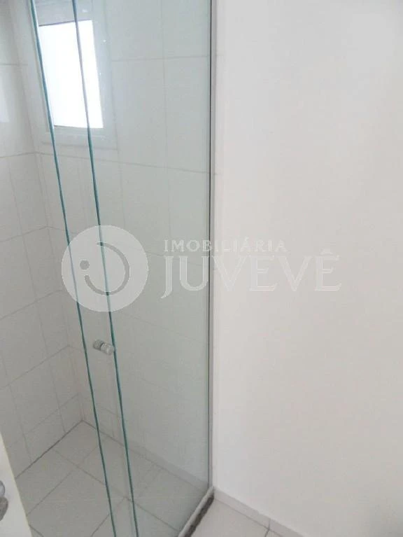 3-bedroom apartment in a building with a pool — photo 13