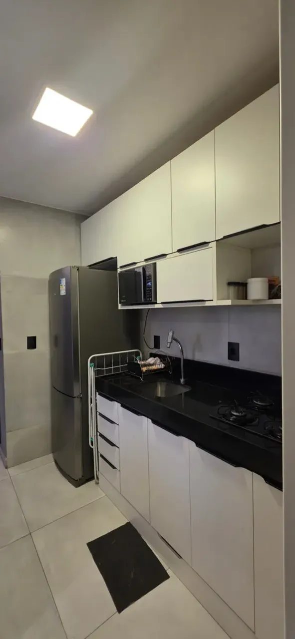 Furnished apartment, 30 m², with floor-to-ceiling windows — photo 3