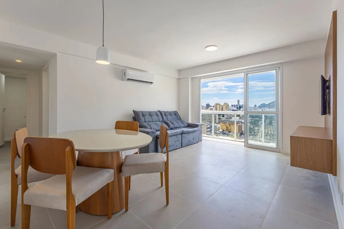 Mountain view in a 2-bedroom apartment, 98 m² — photo 3