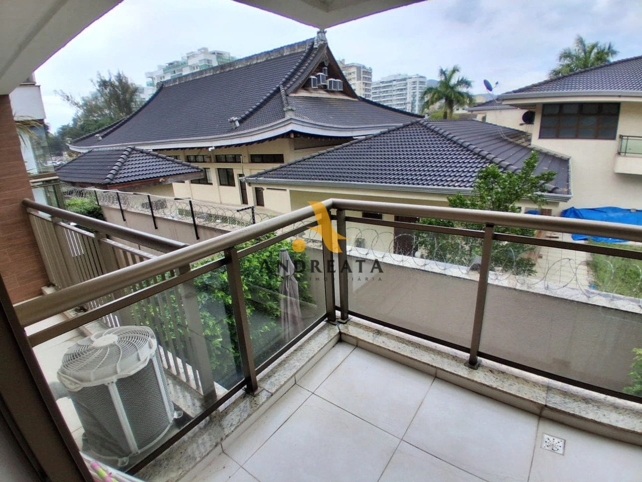 Furnished apartment, 57 m², with a washing machine — photo 12