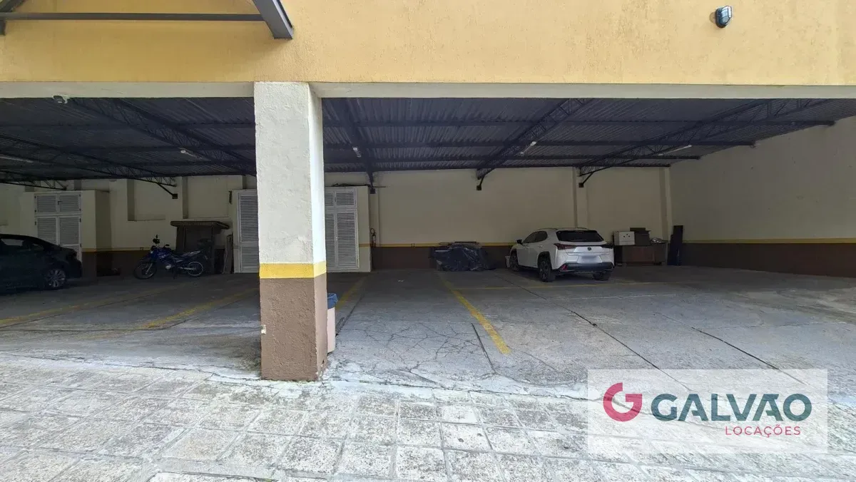 3-bedroom apartment with balcony and 1 parking spot — photo 30