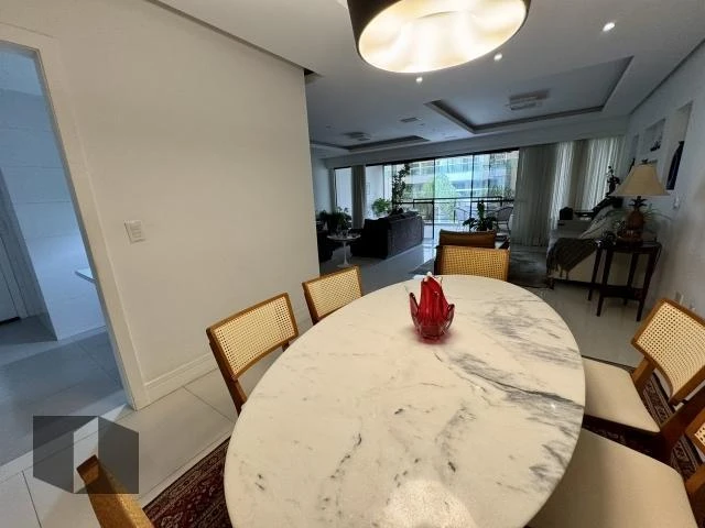 Apartamento mobiliado de 3 quartos com varanda envidraçada — photo 15