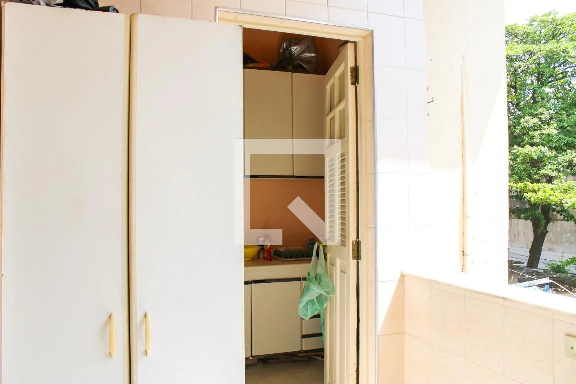 Unfurnished apartment with 2 bedrooms and 2 bathrooms — photo 32