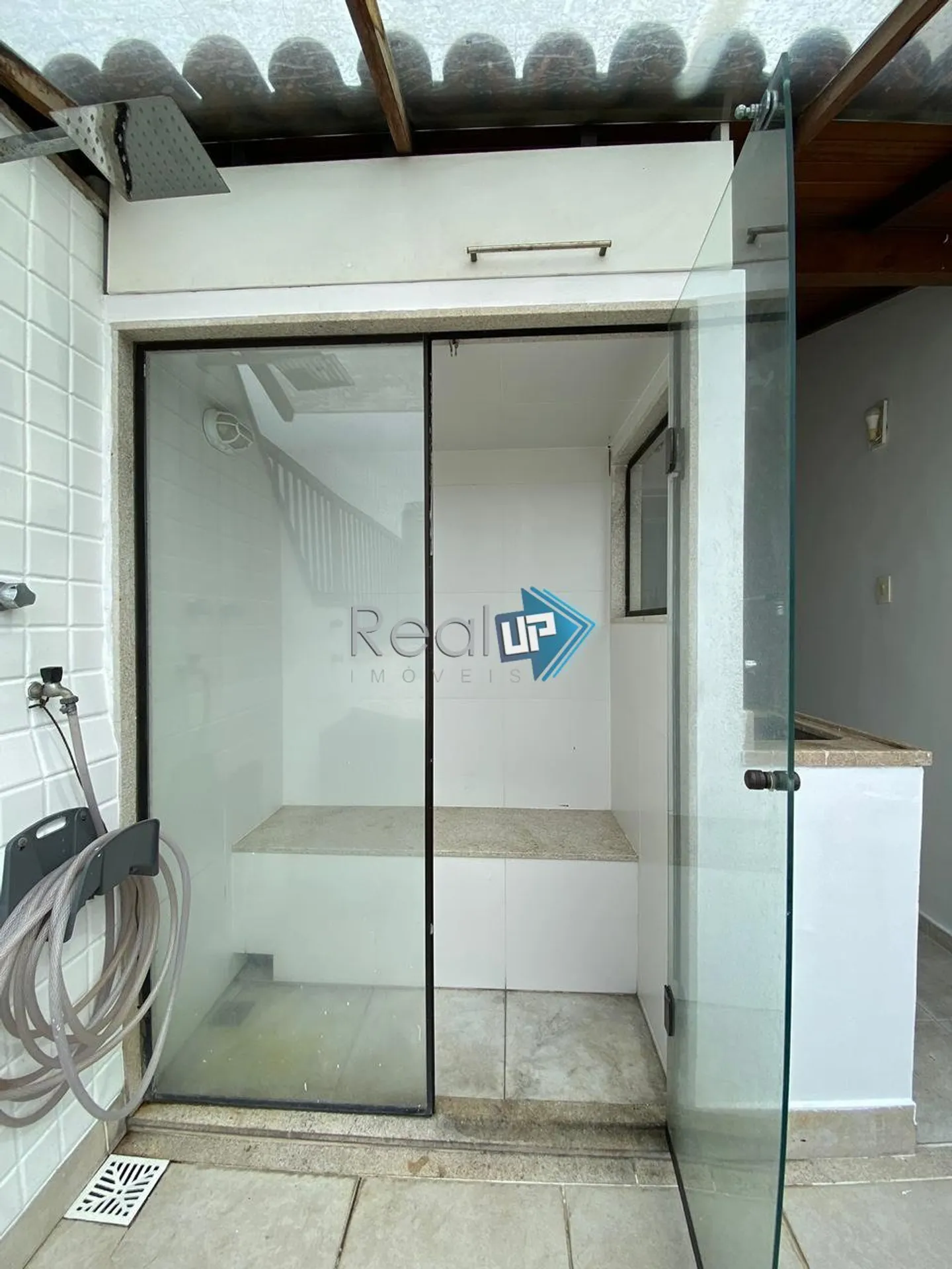 Мебльована квартира з 4 спальнями-сюїтами, 224 м² — photo 48