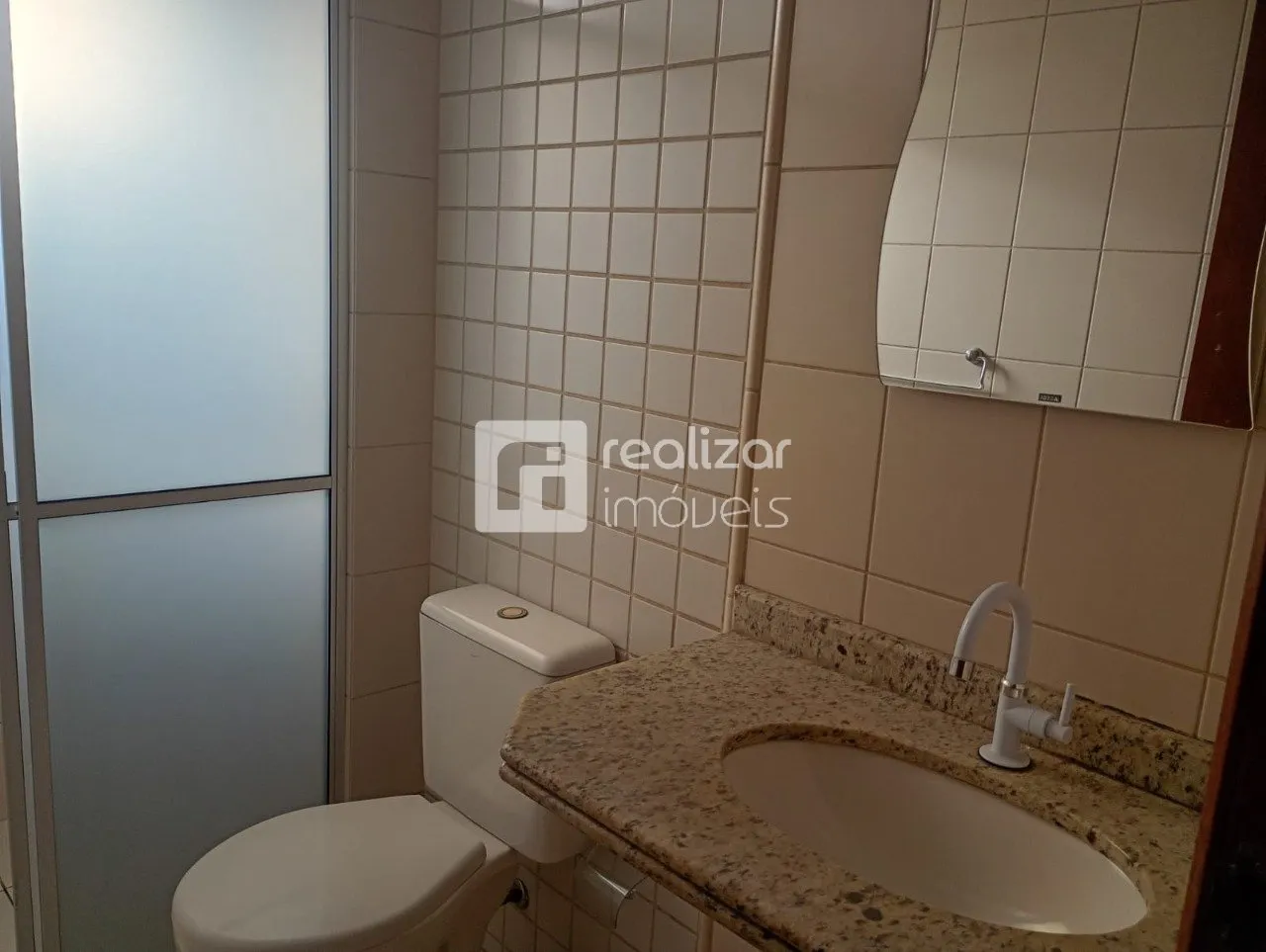 Apartamento de 2 dormitorios con balcón y 1 plaza — photo 38